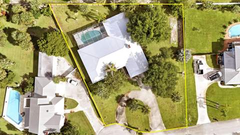 12744 Refuge Lane, Jensen Beach FL - photo 6 of 43