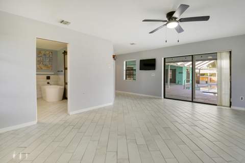 12744 Refuge Lane, Jensen Beach FL - photo 13 of 43