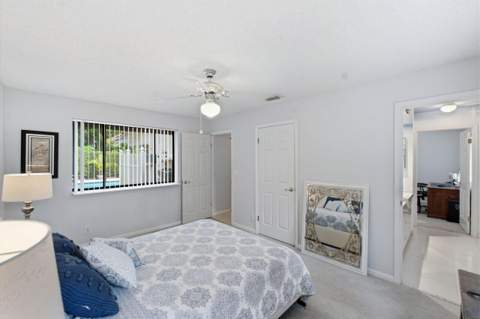 2719 Oak Tree Lane, Oakland Park FL - photo 23 of 57
