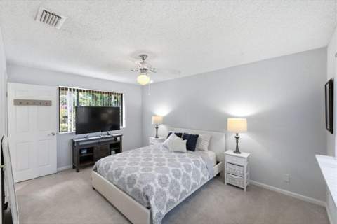 2719 Oak Tree Lane, Oakland Park FL - photo 22 of 57