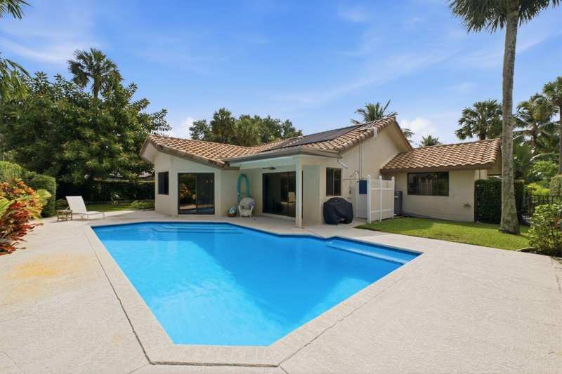 3 bedroom Single Family Residence at 2719 Oak Tree Lane, Golf-Tam Village, Oakland Park — photo 1