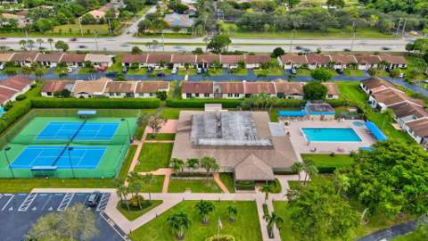 5220 Las Verdes Circle #220, Delray Beach FL - photo 14 of 30