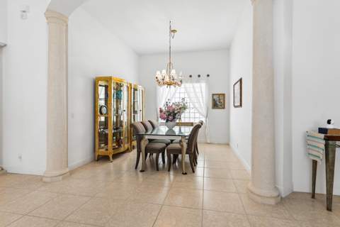 8102 Valhalla Drive, Delray Beach FL - photo 6 of 66