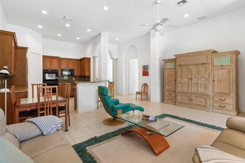 8102 Valhalla Drive, Delray Beach FL - photo 9 of 66