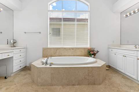 8102 Valhalla Drive, Delray Beach FL - photo 19 of 66