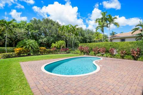8102 Valhalla Drive, Delray Beach FL - photo 24 of 66
