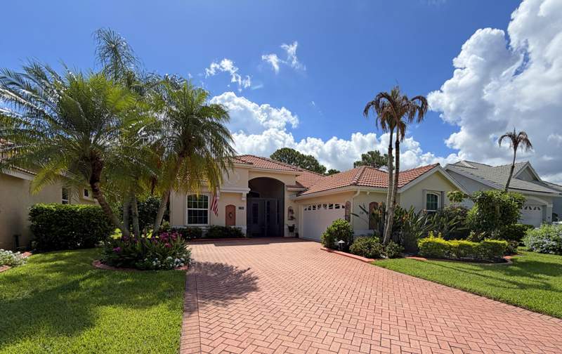 3 bedroom Single Family Residence at 728 SW Lake Charles Circle, Lake Charles Phase 3A, Port St. Lucie — photo 2