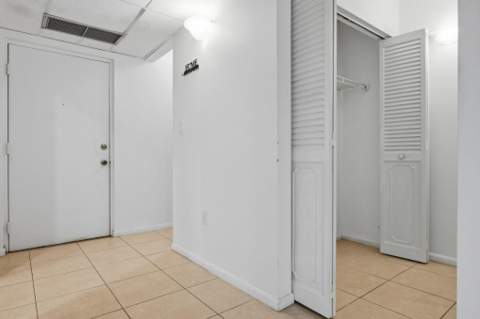 824 SW 9th Street Circle #201, Boca Raton FL - photo 10 of 22