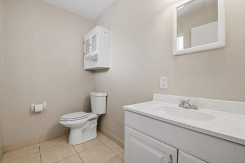 824 SW 9th Street Circle #201, Boca Raton FL - photo 11 of 22