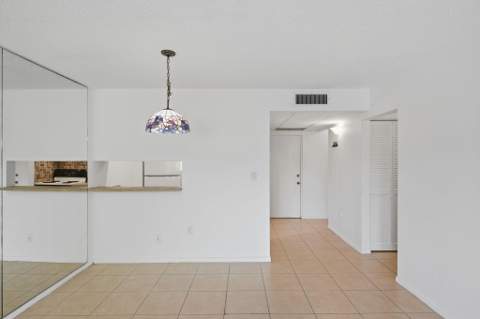 824 SW 9th Street Circle #201, Boca Raton FL - photo 7 of 22