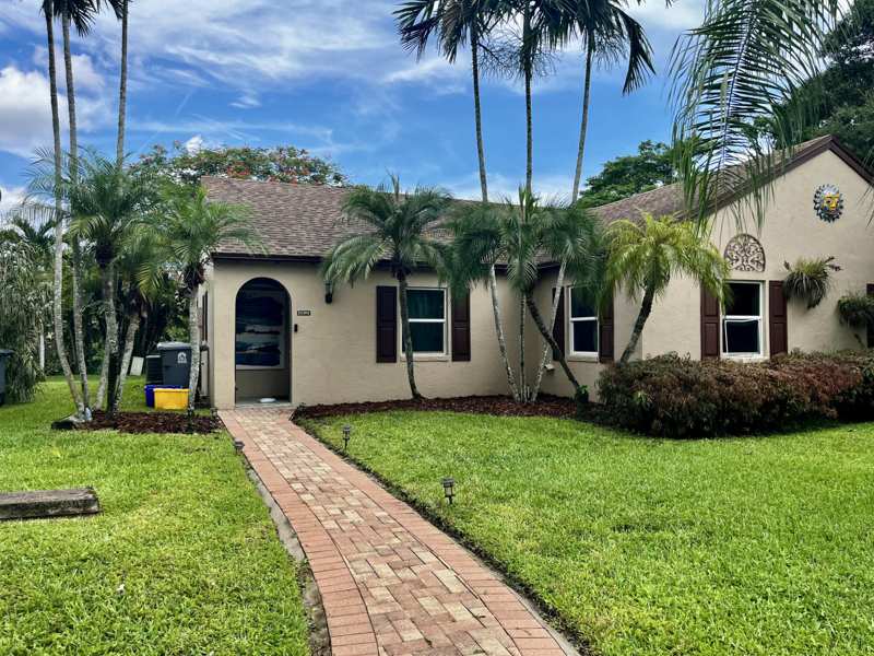 2 bedroom Villa at 22390 SW 57th Circle #22390, Hammock Of Sandalfoot, Boca Raton — photo 1