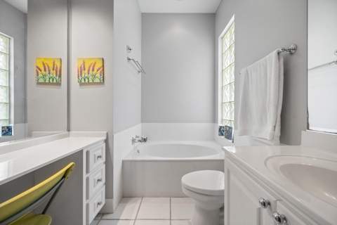 2862 Irma Lake Drive, West Palm Beach FL - photo 15 of 38