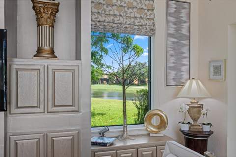 4352 James Estate Lane, Lake Worth FL - photo 19 of 89