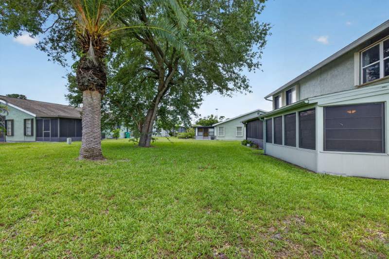 2 bedroom Townhouse at 1474 SE Rivergreen Circle, Rivergreen Villas , Port St. Lucie — photo 3