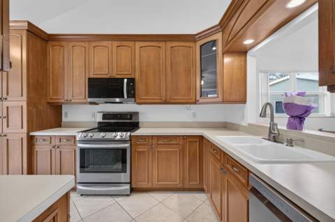 1474 SE Rivergreen Circle, Port St. Lucie FL - photo 7 of 38
