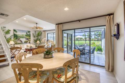525 Prestwick Circle, Palm Beach Gardens FL - photo 8 of 32