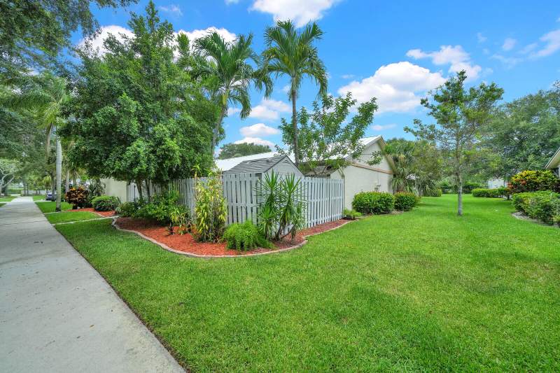 3 bedroom Villa at 8850 Ranta Court #D, BARRWOOD, Boynton Beach — photo 3