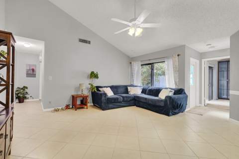 8850 Ranta Court #D, Boynton Beach FL - photo 6 of 25