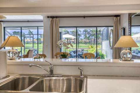 525 Prestwick Circle, Palm Beach Gardens FL - photo 16 of 32