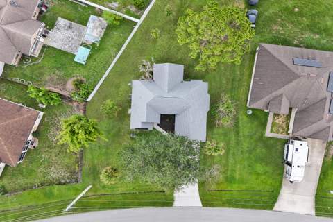 1237 SW Edinburgh Drive, Port St. Lucie FL - photo 7 of 61