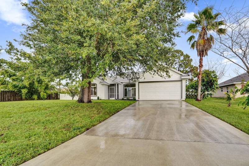 3 bedroom Single Family Residence at 1237 SW Edinburgh Drive, Port St Lucie Sec 33, Port St. Lucie — photo 4