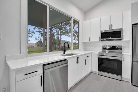 1237 SW Edinburgh Drive, Port St. Lucie FL - photo 23 of 61