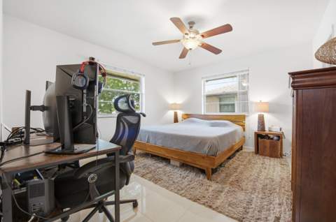 5501 Lakeside Drive #207, Margate FL - photo 21 of 33