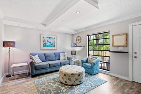 721 SE 1st Way #C11, Deerfield Beach FL - photo 7 of 42