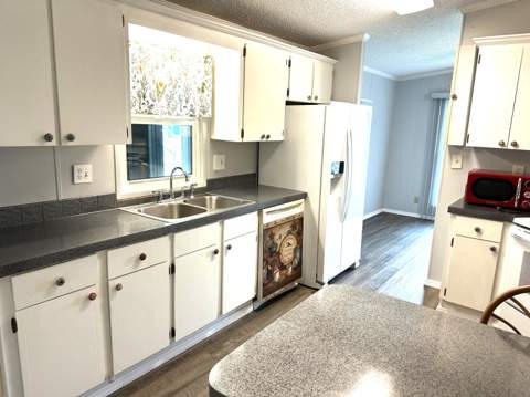 527 Tropical Isles Circle #F-30, Fort Pierce FL - photo 8 of 16