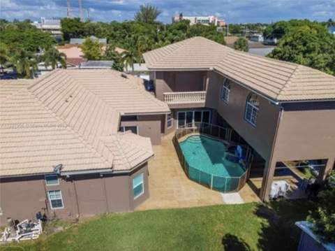 423 NE 3rd Street, Pompano Beach FL - photo 7 of 33