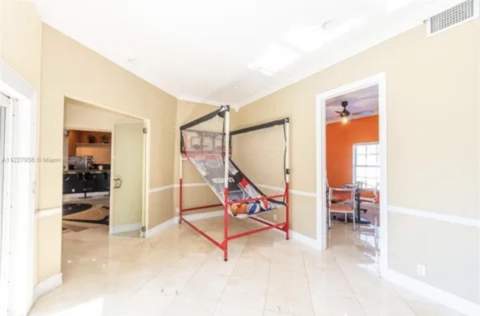 423 NE 3rd Street, Pompano Beach FL - photo 24 of 33