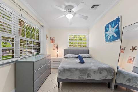 1638 NE 3rd Avenue, Delray Beach FL - photo 19 of 58