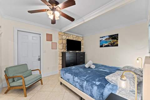 1638 NE 3rd Avenue, Delray Beach FL - photo 23 of 58