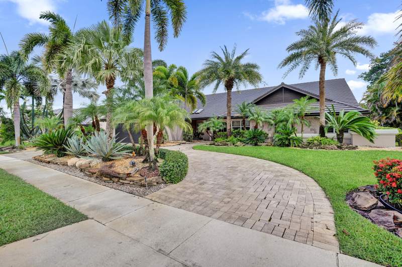4 bedroom Single Family Residence at 10630 Boca Woods Lane, Boca Woods Country Club Ph 2, Boca Raton — photo 5