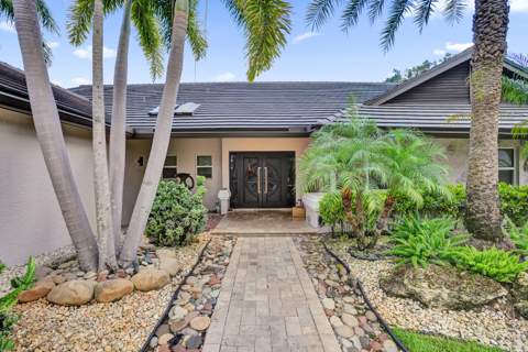 10630 Boca Woods Lane, Boca Raton FL - photo 14 of 105