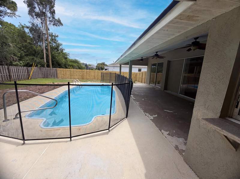 4 bedroom Single Family Residence at 711 SE Celtic Avenue, Port St Lucie Section 3, Port St. Lucie — photo 5