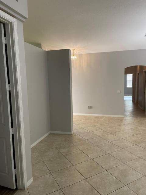 2551 Man Of War, West Palm Beach FL - photo 6 of 28