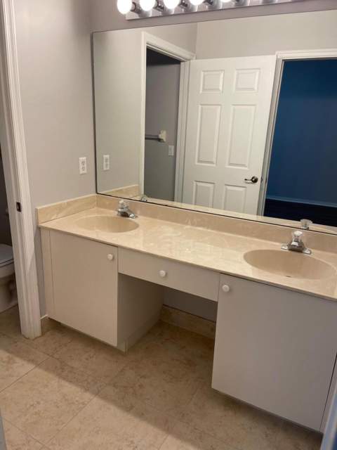 2551 Man Of War, West Palm Beach FL - photo 9 of 28