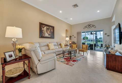 8931 Agliana Circle, Boynton Beach FL - photo 10 of 56