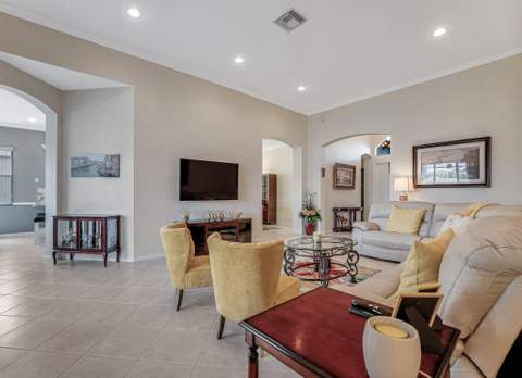 8931 Agliana Circle, Boynton Beach FL - photo 11 of 56