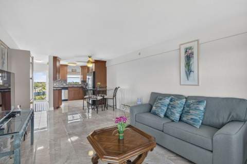 1536 SE 15th Court #704, Deerfield Beach FL - photo 10 of 45