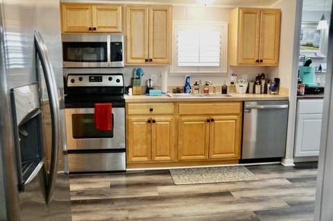 12 SE Spanish Way, Port St. Lucie FL - photo 7 of 40