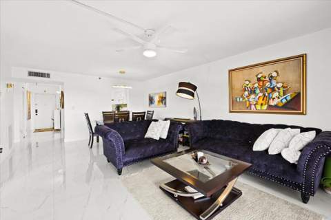4550 NW 18th Avenue #406, Deerfield Beach FL - photo 9 of 43