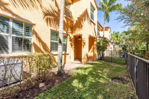4628 Mediterranean Circle, Palm Beach Gardens FL - photo 19 of 21