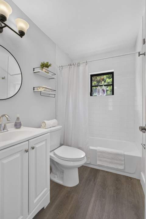 1875 Ridge Road, Juno Beach FL - photo 23 of 54