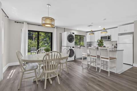 1875 Ridge Road, Juno Beach FL - photo 13 of 54