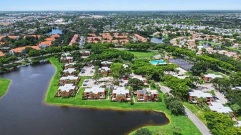 310 Buttonwood Lane #B, Boynton Beach FL - photo 15 of 19