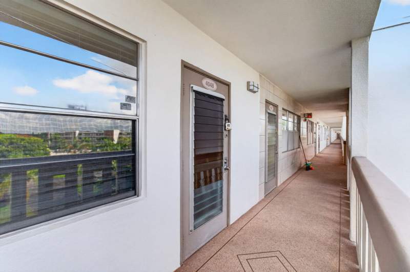 1 bedroom Condominium at 4048 Rexford C #4048, Century Village, Boca Raton — photo 4