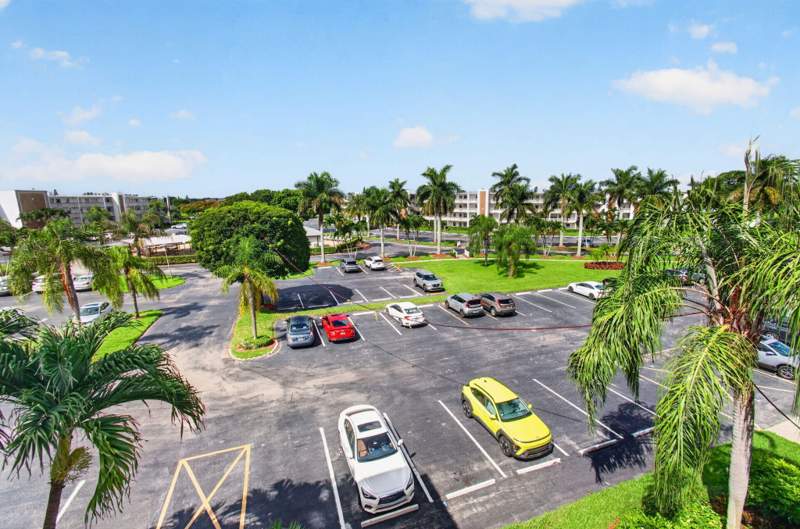 1 bedroom Condominium at 4048 Rexford C #4048, Century Village, Boca Raton — photo 5