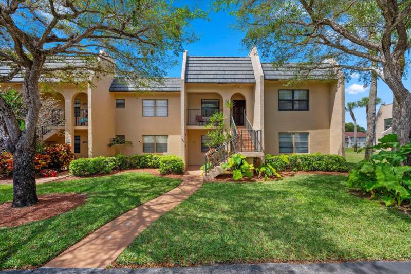 2 bedroom Condominium at 145 Lake Nancy Lane #232, Golden Lakes Village Condo R, West Palm Beach — photo 4